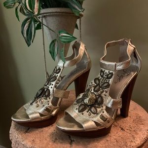 Cute Fegie Women shoes